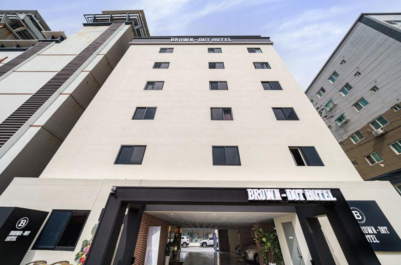 บราวน์ดอท โฮเทล คอมดัน Motel อินชอน ภายนอก รูปภาพ